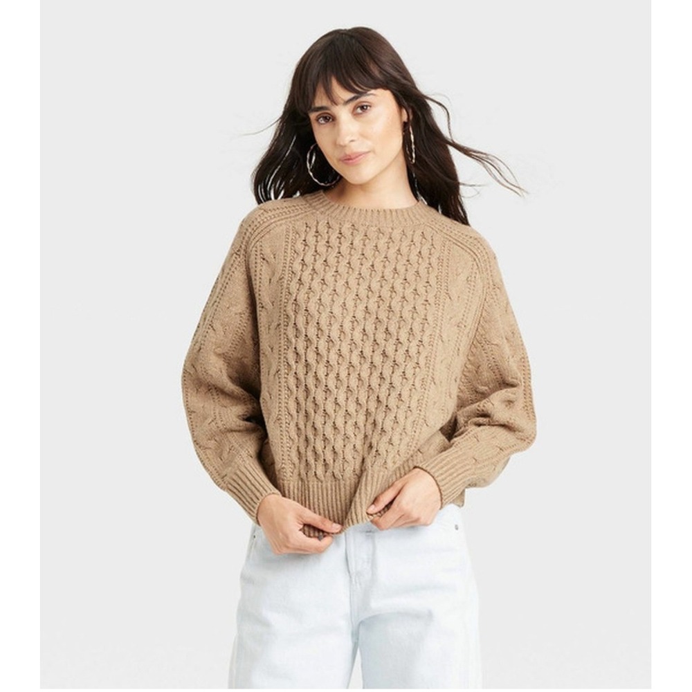 Universal Thread Cable Knit Crewneck Sweater in Camel